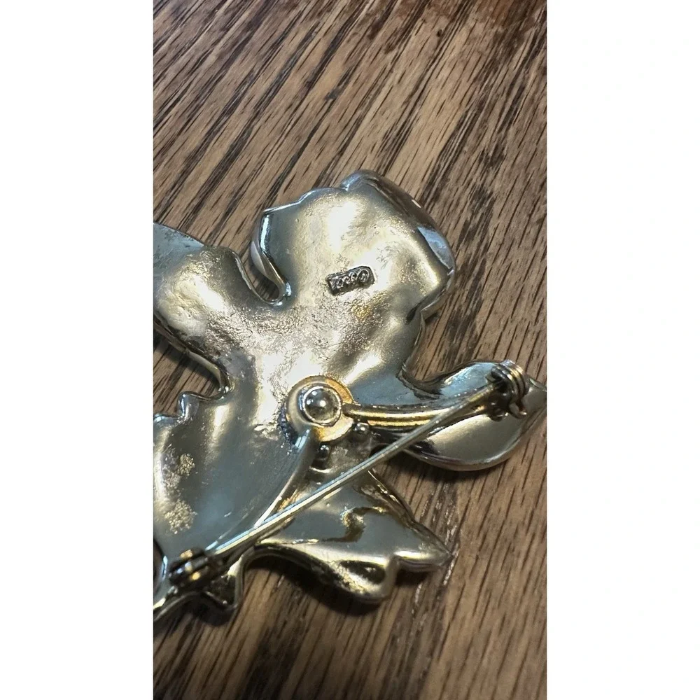 Vintage CORO Cream Enamel Oak Leaf Brooch Pin Gold Tone Rhinestone Mid Century